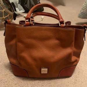 Dooney & Bourke purse